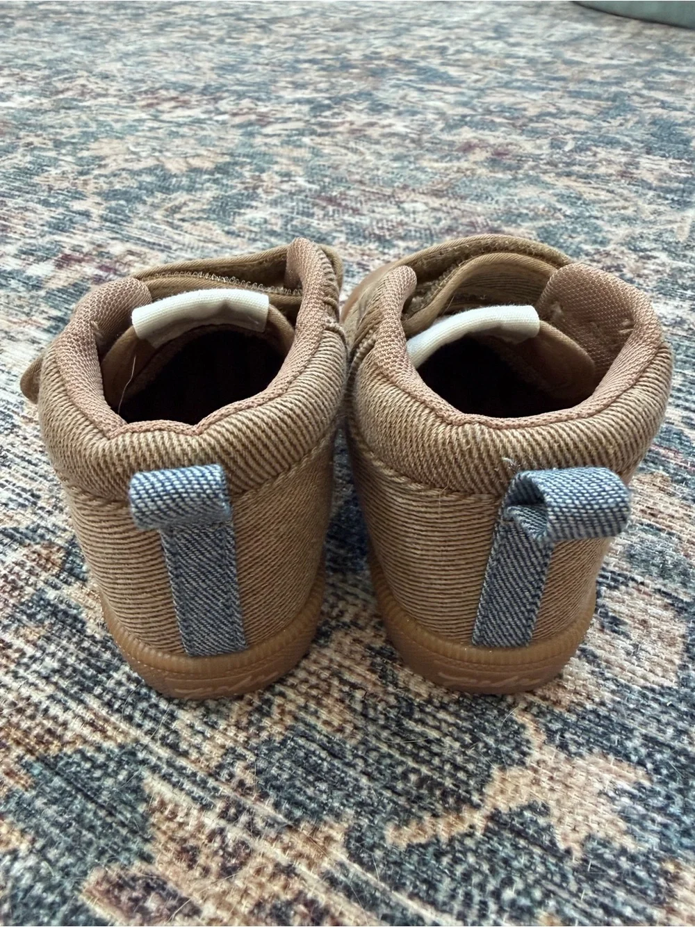 Pehr like new